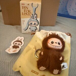 POP MART LABUBU PIN FOR LOVE LETTER L CONFIRMED NIB BAG CHARM